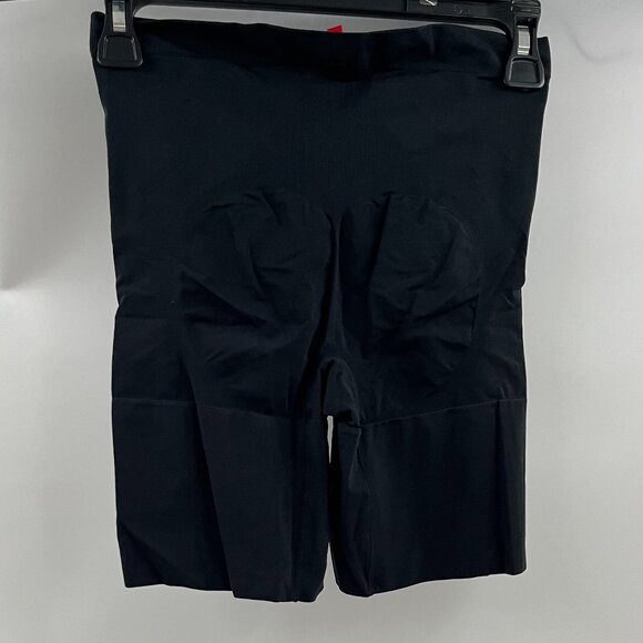 Spanx Women's L On‎ Core Black Compression Spandex Shorts - Picture 4 of 4